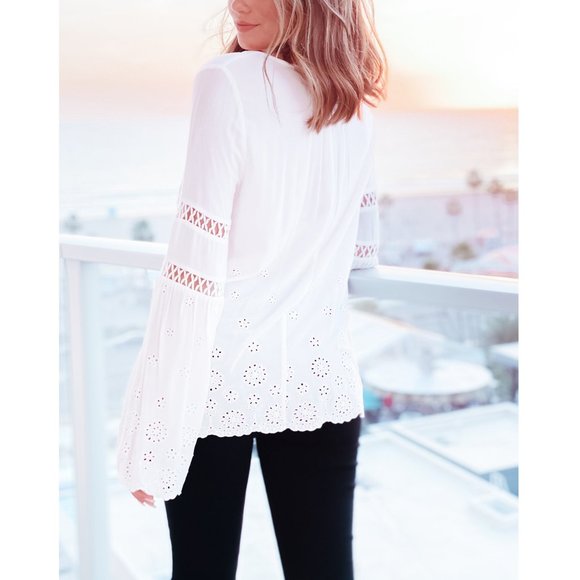 LOVESTITCH White Eyelet Bell Sleeve Blouse Sz S - Picture 2 of 4